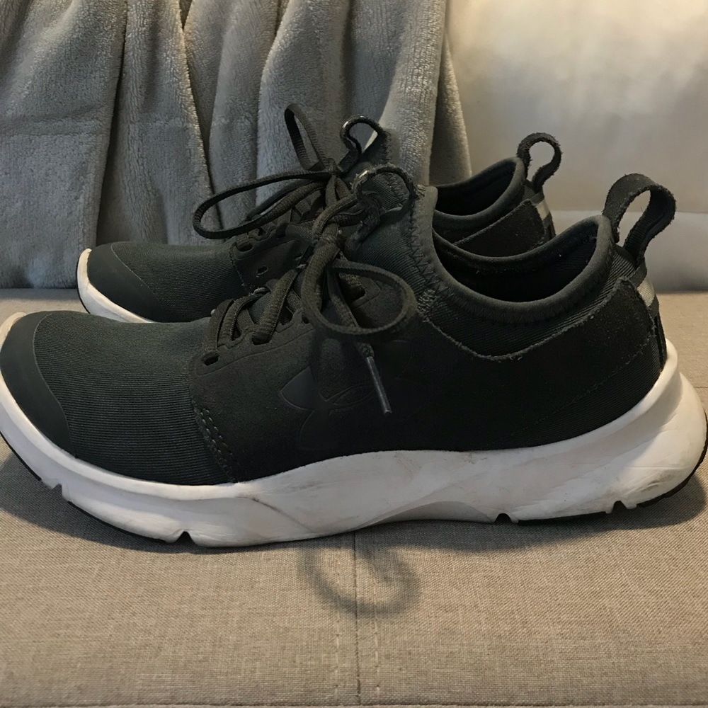 Under Armour Tennis Shoes